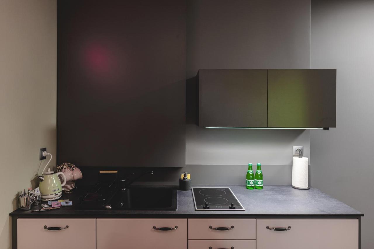 W12 Home Station - Apartement Greenpink Зелёна-Гура Экстерьер фото